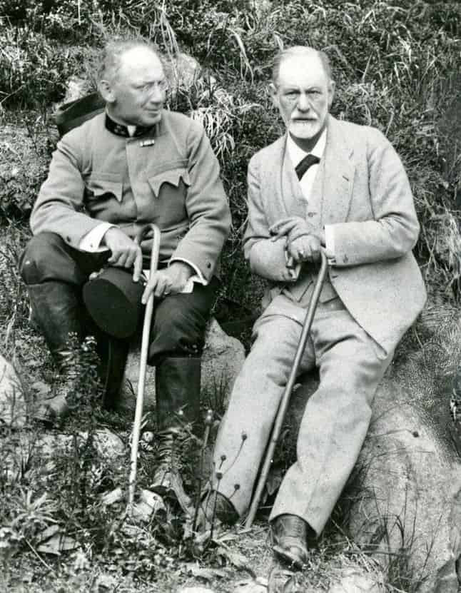 Sándor Ferenczi and Sigmund Freud on a hike