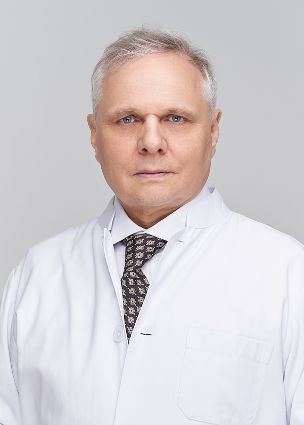 Transcranial Magnetic Stimulation (TMS). Dr. Gregor Kowal, Consultant in Psychiatry and Psychotherapy, German Board Certified, Medical Director at CHMC